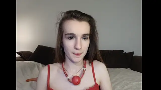 Gabriela Dal online show from October 15, 2025, 3:42 pm