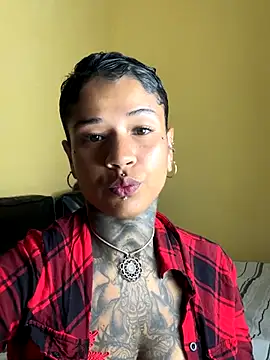 xbigpeach online show from September 11, 2025, 10:32 pm