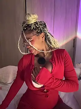Sweet-Jade online show from May 13, 2026, 9:16 am
