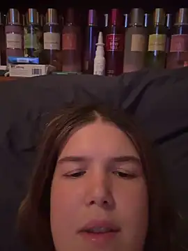 IssadoraaPink online show from September 24, 2025, 7:20 pm