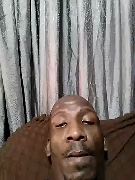 longdickson12345 online show from October 13, 2025, 3:46 pm