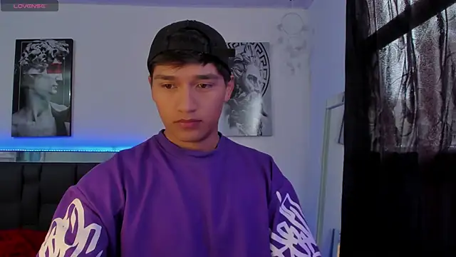 mateo-Esposito online show from October 26, 2025, 5:02 pm