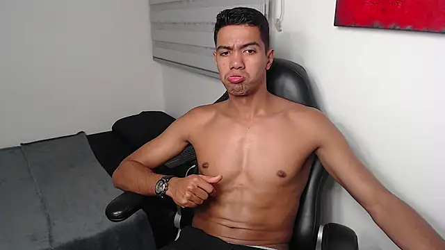 Simplee guyy online show from February 3, 2026, 5:05 am