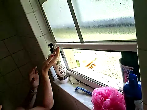 Snapshot of Cum515088 chatting on October 6, 2025, 5:02 pm Cum515088 online show from October 6, 2025, 5:02 pm