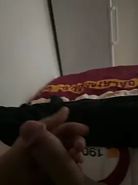 samksa77 online show from October 18, 2025, 5:59 pm