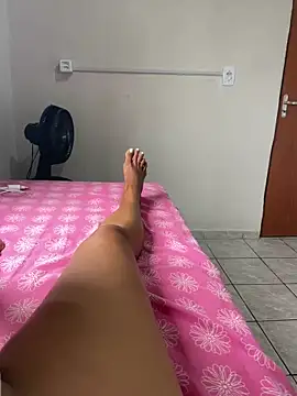 Snapshot of Katianesantos chatting on October 25, 2025, 11:09 am Katianesantos online show from October 25, 2025, 11:09 am