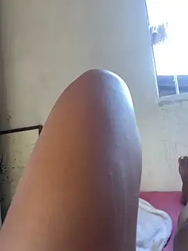 Snapshot of Katianesantos chatting on March 16, 2026, 6:10 pm Katianesantos online show from March 16, 2026, 6:10 pm