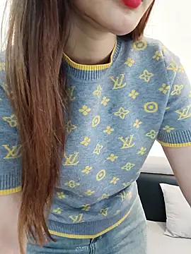 Snapshot of susu_baby chatting on March 18, 2026, 2:15 am susu baby online show from March 18, 2026, 2:15 am