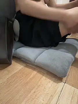 susu baby online show from October 28, 2025, 1:43 pm