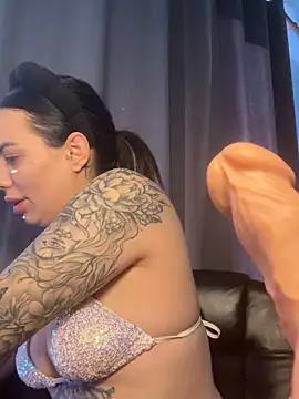 -RAHELA- online show from October 19, 2025, 7:11 am