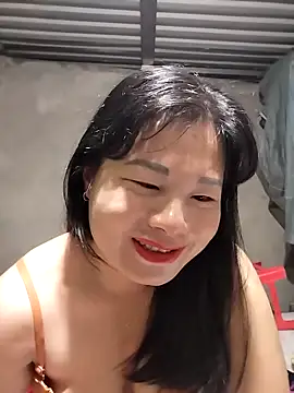 kute-00 online show from November 9, 2025, 8:57 pm