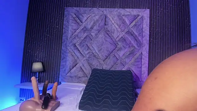 Snapshot of EmaRhodes chatting on February 23, 2026, 8:09 pm EmaRhodes online show from February 23, 2026, 8:09 pm