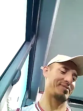 JuanD vero online show from October 6, 2025, 3:13 pm