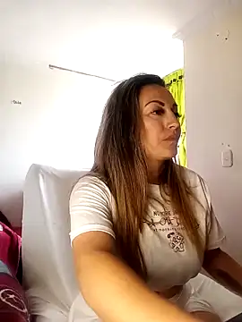 -AngelNova- online show from September 14, 2025, 9:04 pm