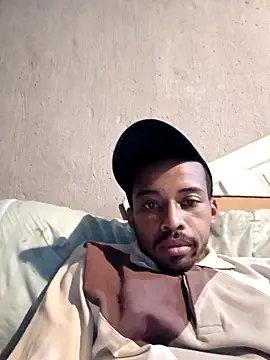 Snapshot of NBLHOTTBOYZ chatting on November 25, 2025, 5:35 pm NBLHOTTBOYZ online show from November 25, 2025, 5:35 pm