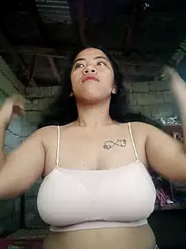 Snapshot of Yapsyxx chatting on September 29, 2025, 11:21 pm Yapsyxx online show from September 29, 2025, 11:21 pm