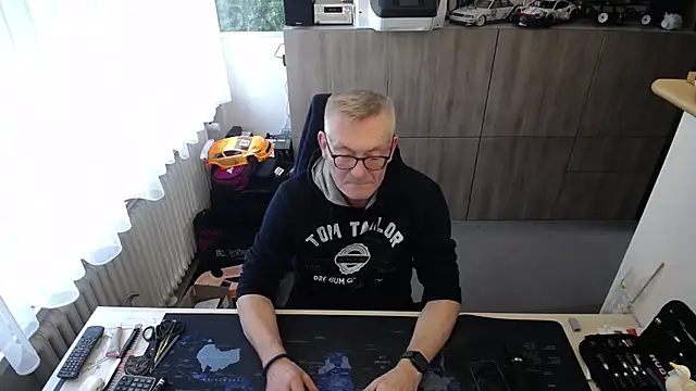 randyandy67 online show from December 18, 2025, 11:58 am