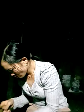 ngan-cute online show from November 9, 2025, 1:59 pm