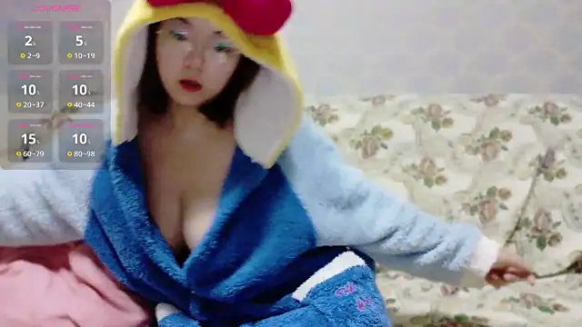 E-cup2 online show from March 12, 2026, 12:31 pm