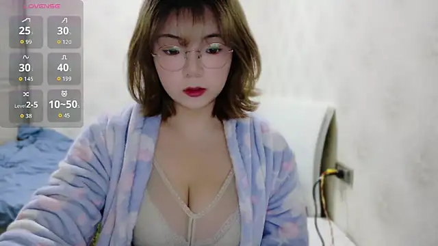 E-cup2 online show from March 21, 2026, 11:03 am