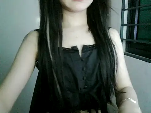 Annabelle-e online show from October 12, 2025, 5:47 pm