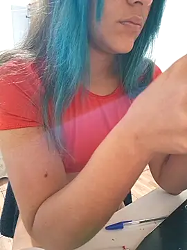 Snapshot of euahotmarii20 chatting on October 5, 2025, 4:03 am euahotmarii20 online show from October 5, 2025, 4:03 am