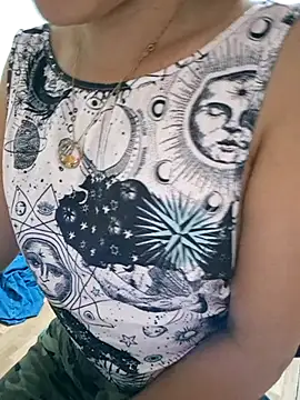 Snapshot of euahotmarii20 chatting on September 14, 2025, 4:02 am euahotmarii20 online show from September 14, 2025, 4:02 am