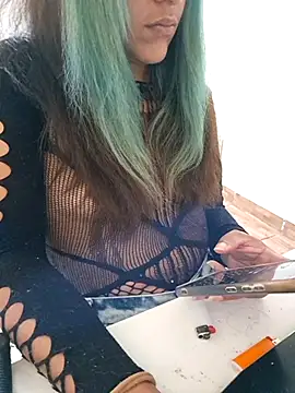 Snapshot of euahotmarii20 chatting on October 18, 2025, 2:57 am euahotmarii20 online show from October 18, 2025, 2:57 am