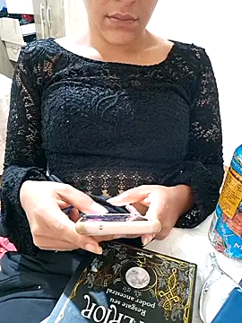 Snapshot of euahotmarii20 chatting on September 25, 2025, 9:26 am euahotmarii20 online show from September 25, 2025, 9:26 am