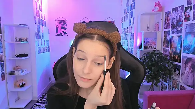 JenniferKiim online show from March 8, 2026, 8:28 am