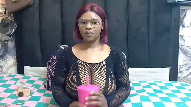 SexyBaddieXXX online show from June 11, 2026, 4:37 pm
