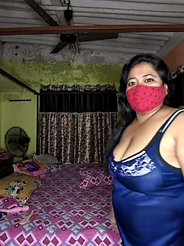 Snapshot of Smile-quien chatting on December 2, 2025, 2:41 pm Smile-quien online show from December 2, 2025, 2:41 pm