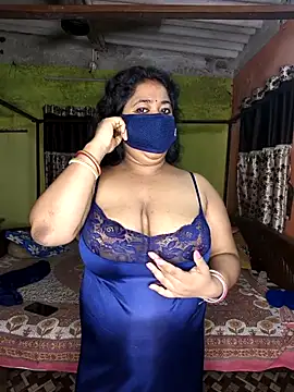 Snapshot of Smile-quien chatting on September 9, 2025, 3:16 am Smile-quien online show from September 9, 2025, 3:16 am