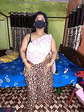 Snapshot of Smile-quien chatting on September 19, 2025, 4:27 am Smile-quien online show from September 19, 2025, 4:27 am