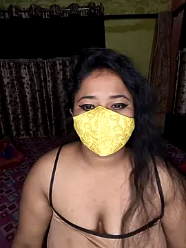 Snapshot of Smile-quien chatting on February 24, 2026, 10:27 am Smile-quien online show from February 24, 2026, 10:27 am