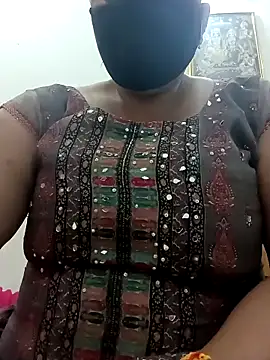 Rakhi sawant143 online show from October 31, 2025, 2:52 am