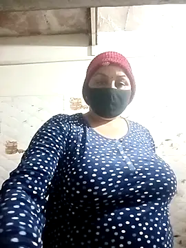 Rakhi sawant143 online show from January 7, 2026, 2:49 am