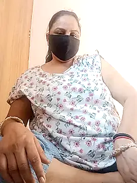 Snapshot of Rakhi_sawant143 chatting on June 17, 2026, 1:16 am Rakhi sawant143 online show from June 17, 2026, 1:16 am