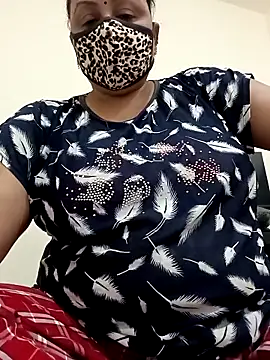 Snapshot of Rakhi_sawant143 chatting on April 1, 2026, 2:35 am Rakhi sawant143 online show from April 1, 2026, 2:35 am
