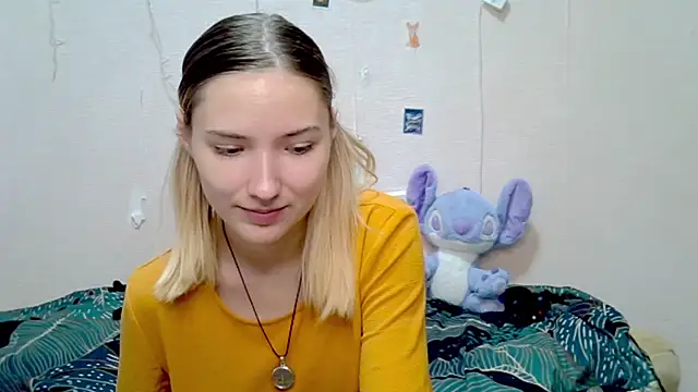  kikiclark   online show from September 23, 2025, 3:19 pm