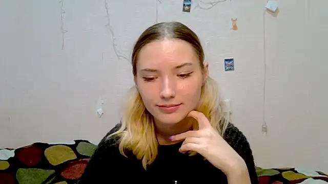  kikiclark   online show from September 27, 2025, 8:48 pm