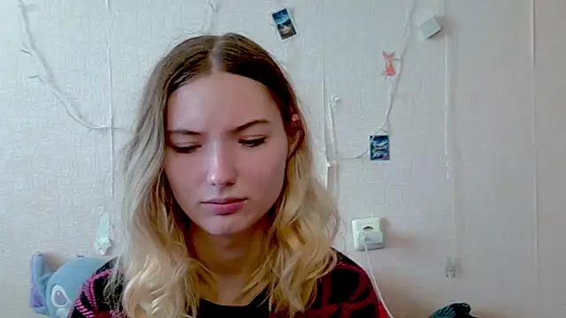  kikiclark   online show from October 4, 2025, 9:00 am