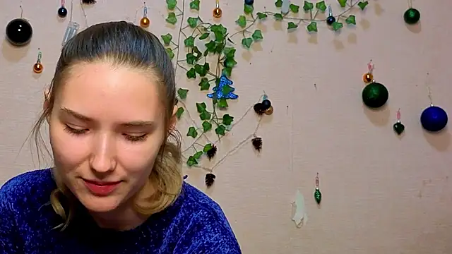  kikiclark   online show from February 11, 2026, 8:52 pm