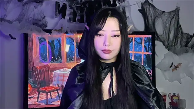 WonderMira online show from October 28, 2025, 1:10 pm