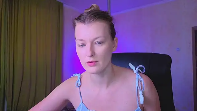 Snapshot of MysticVenus_ chatting on March 15, 2026, 9:05 am MysticVenus online show from March 15, 2026, 9:05 am