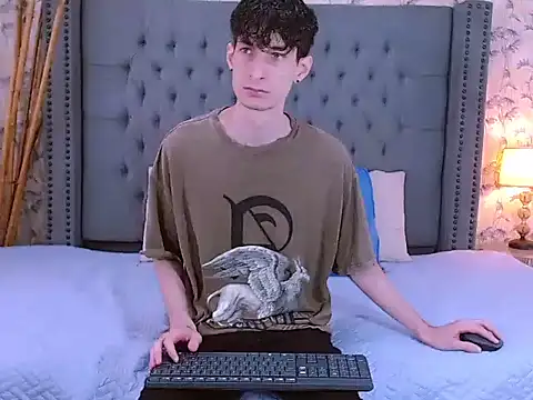 Luke Carter online show from October 1, 2025, 1:04 pm