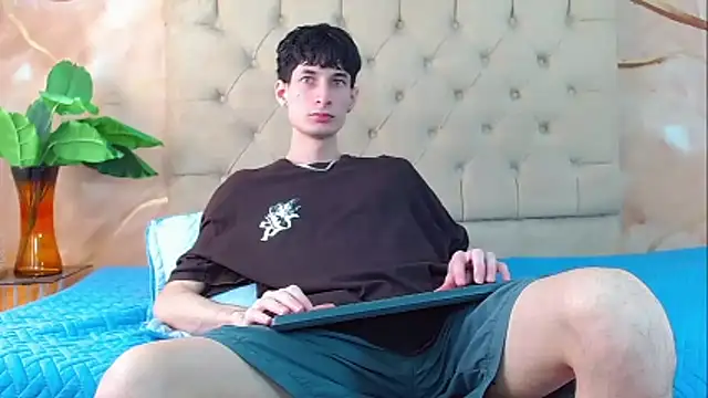 Snapshot of Luke_Carter chatting on May 15, 2026, 1:20 pm Luke Carter online show from May 15, 2026, 1:20 pm