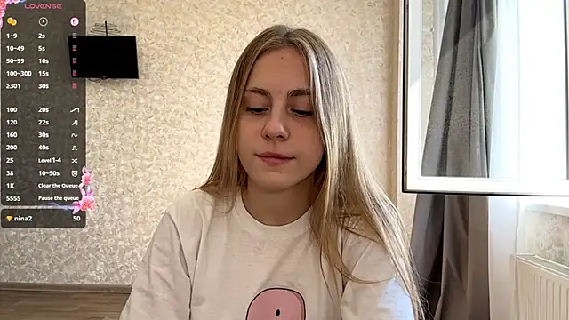 DreamyOlivia online show from September 21, 2025, 9:25 am