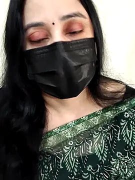 Monica cams online show from October 13, 2025, 3:35 pm