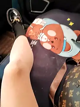 shaoshao-7758 online show from October 1, 2025, 4:50 am